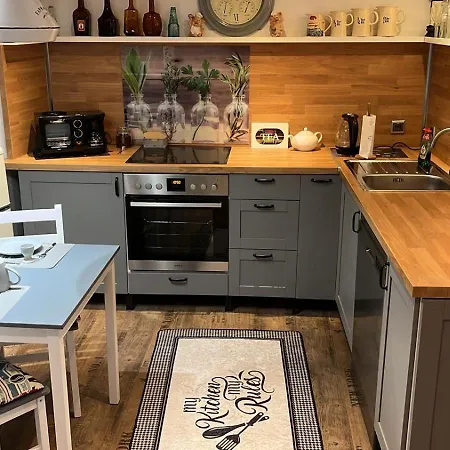 36, Etwas Andere Apartment